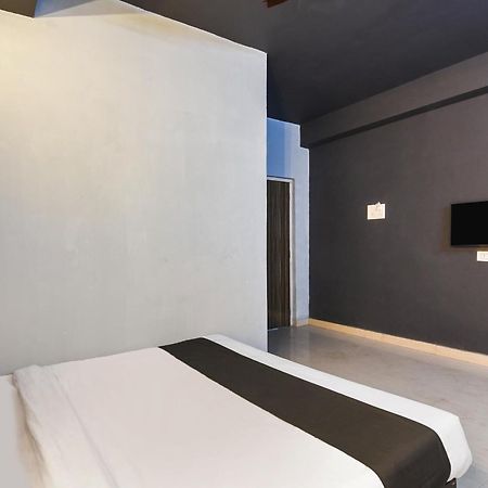 Hotel O The Orbit Inn Calcuta Exterior foto